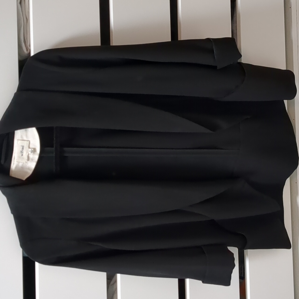 Wilfred black blazer